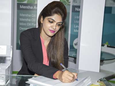 网页免费发手机号